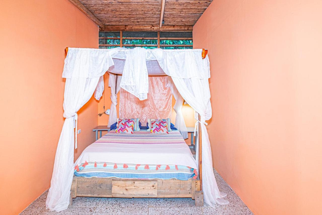 Villa Casa La Colmena Cahuita Esterno foto